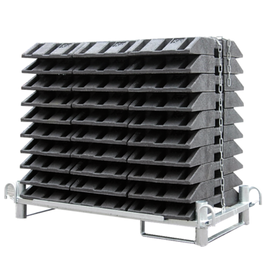 Transport and storage pallet